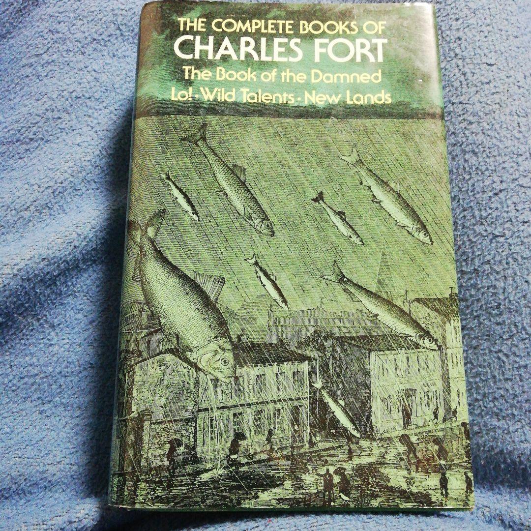 洋書 THE COMPLETE BOOKS OF CHARLES FORT