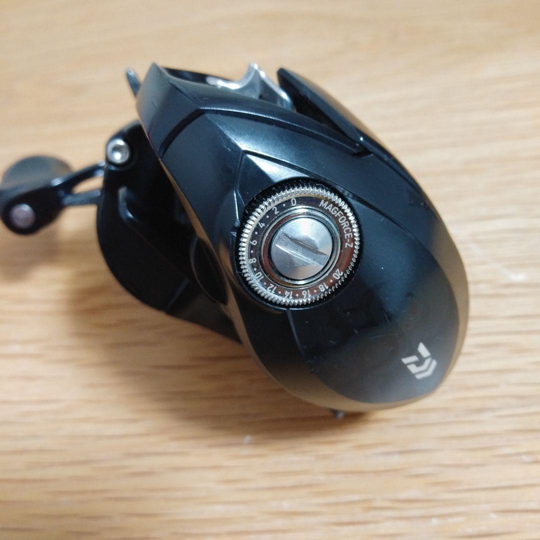 ダイワ TATULA 80TW ベイトリール 8.1:1