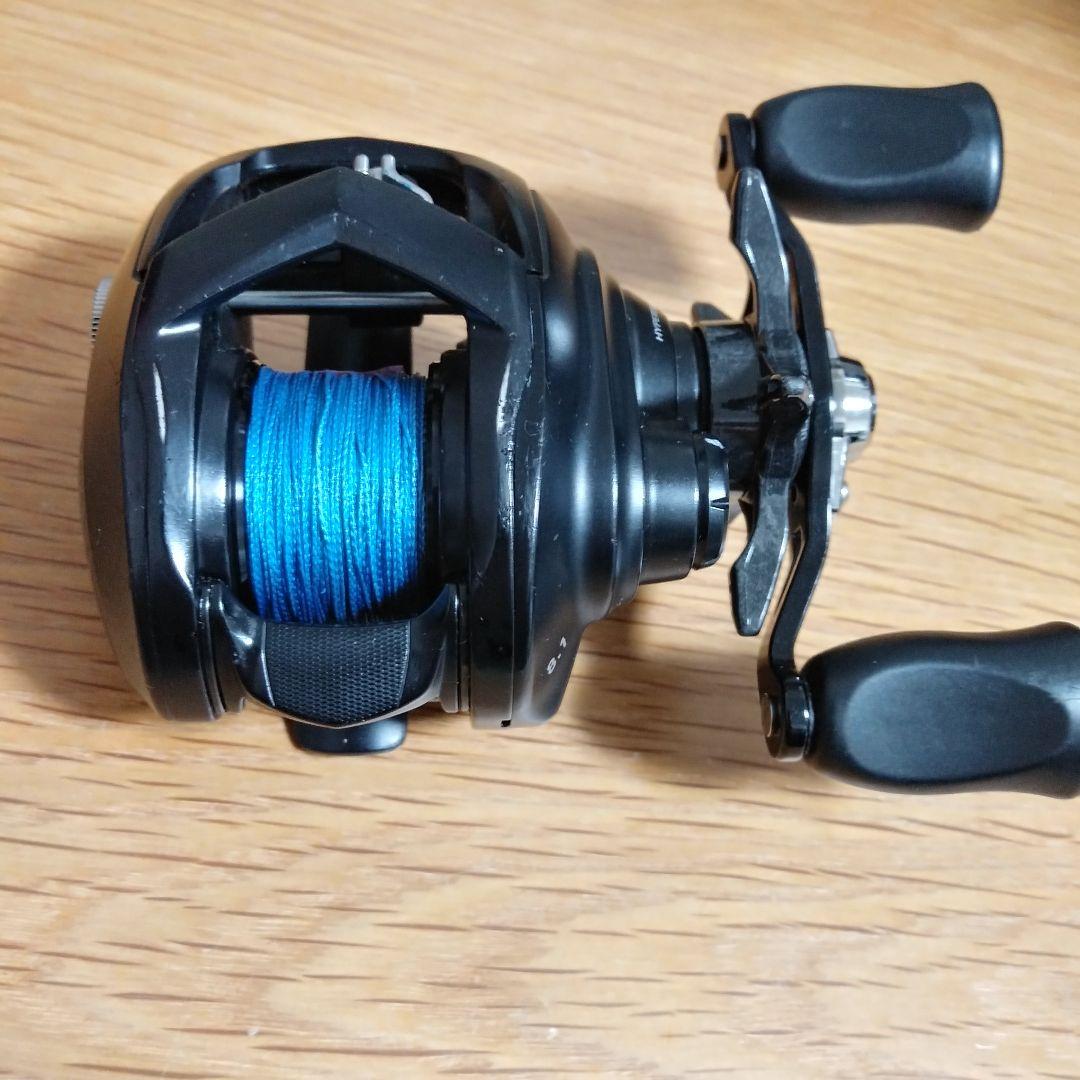 ダイワ TATULA 80TW ベイトリール 8.1:1