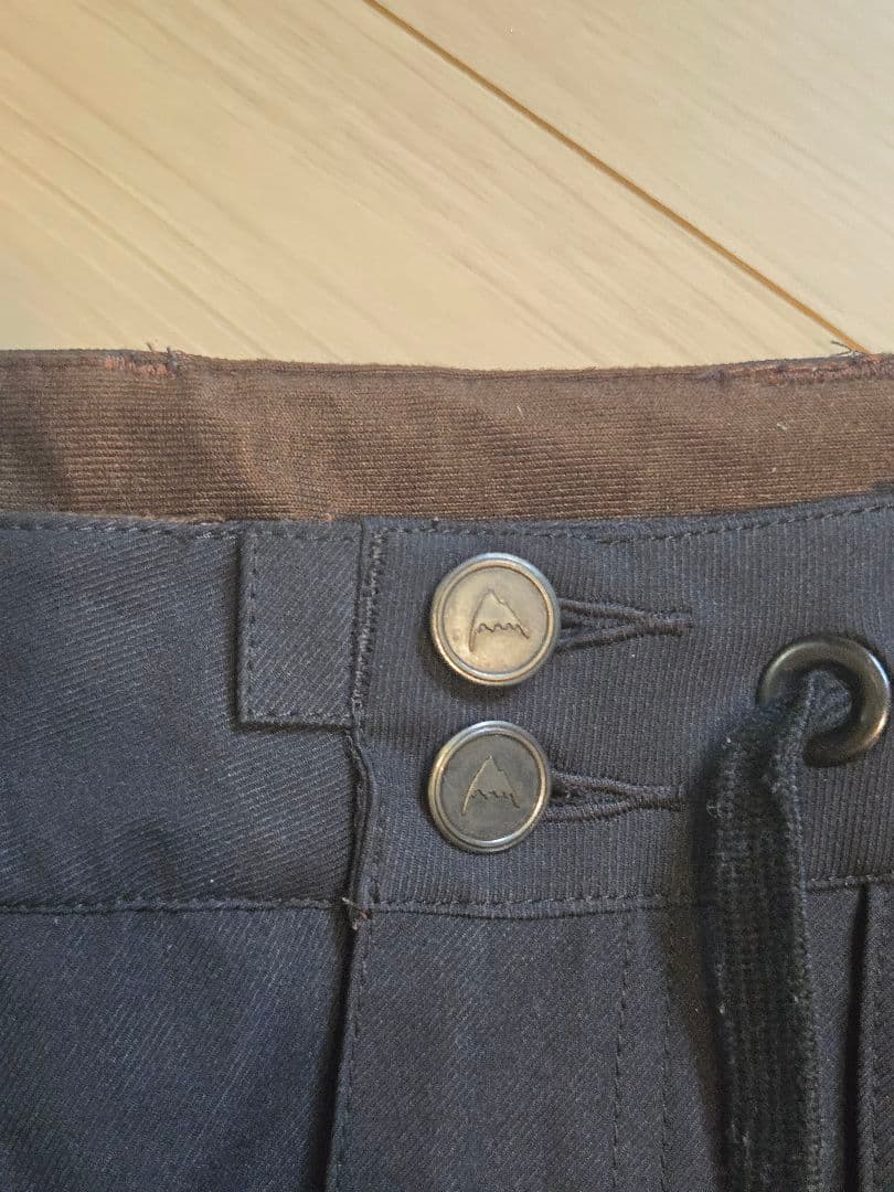 BURTON ブラック スノーボードパンツ