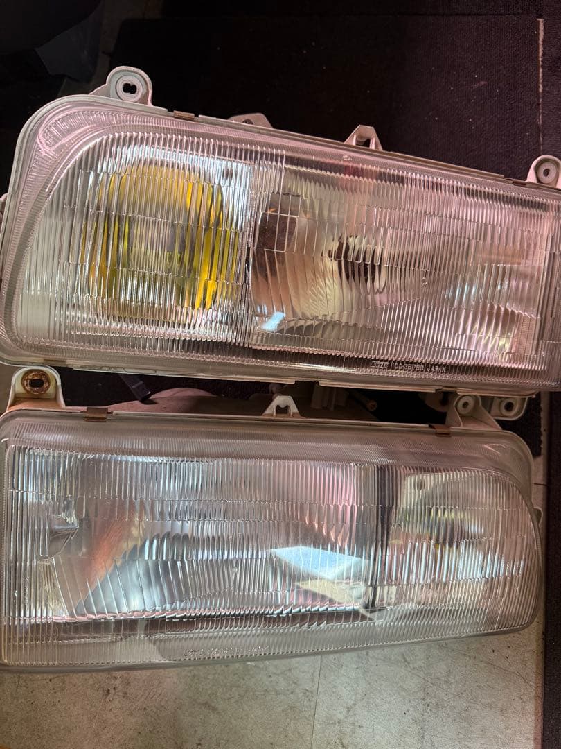 日野　ライジングレンジャーヘッドライト左右