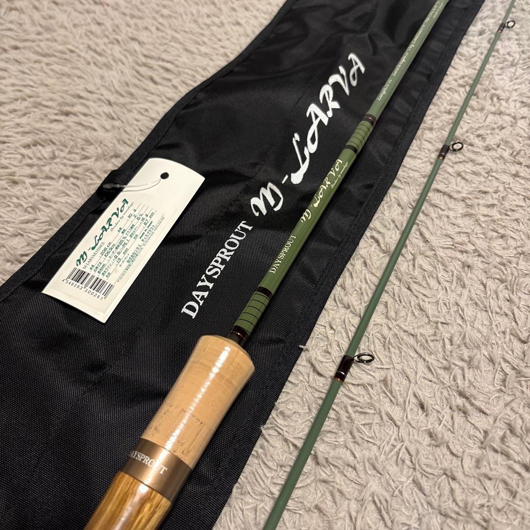 希少　ディスプラウト M-LARVA 610MLS エム・ラルウァ