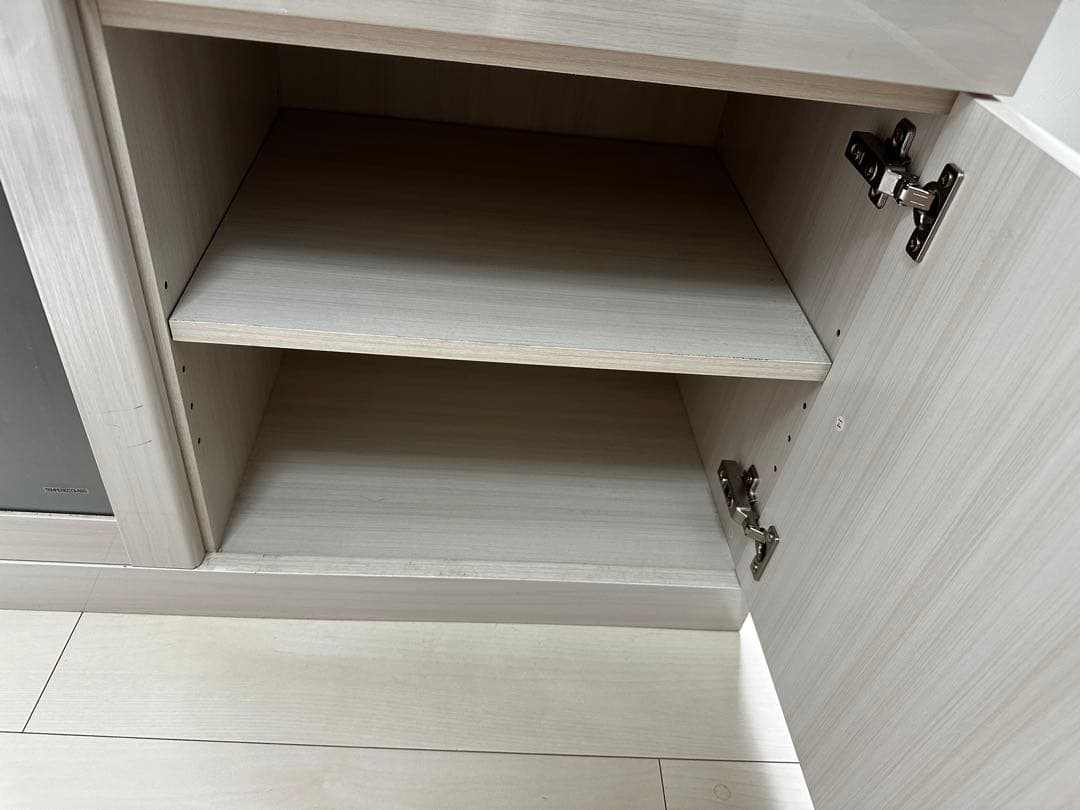 ニトリ　キッチンボード　転倒防止ゴムパットつき