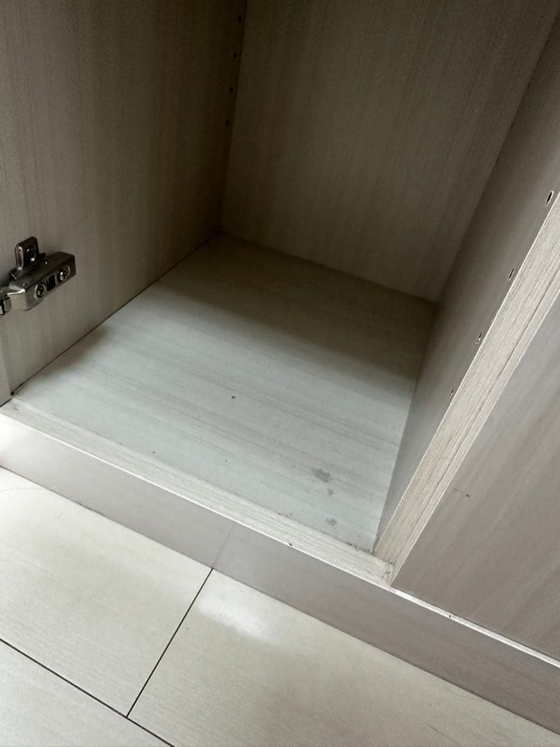 ニトリ　キッチンボード　転倒防止ゴムパットつき