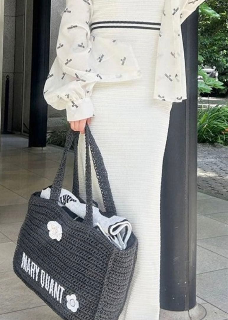 LILY BROWN×MARY QUANTロゴ刺繍カゴバッグ BLK