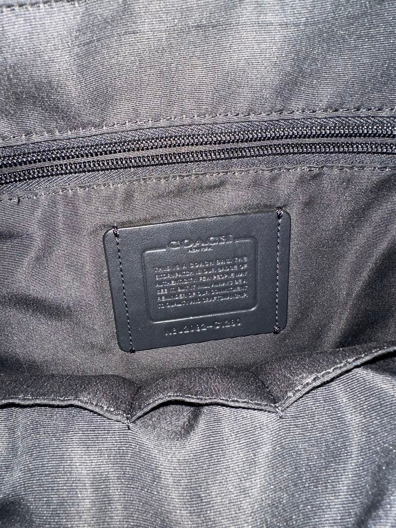 【美品】COACH ブラックレザーリュック