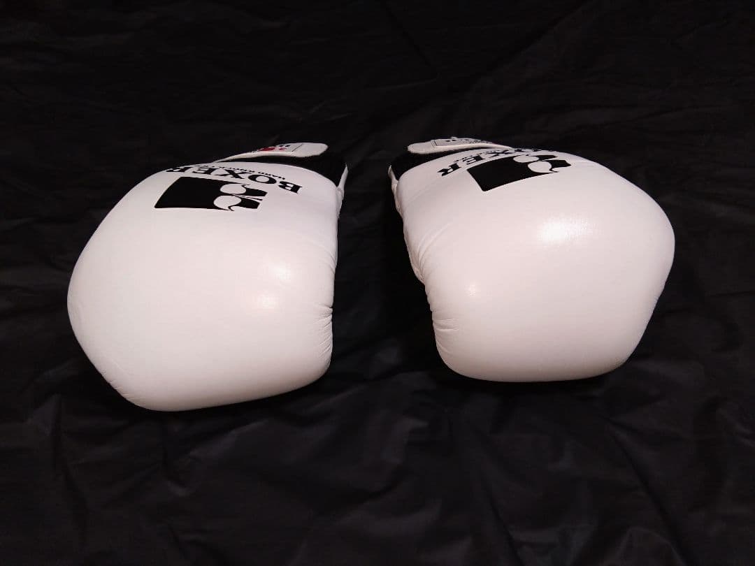 イサミ　BOXER　練習用グローブ　8oz