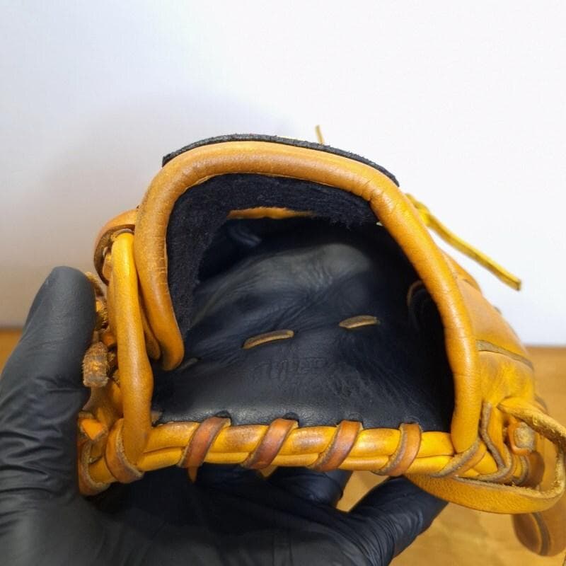 ミズノ マーベライト 限定モデル Mマークラベル 内野用 軟式グローブ