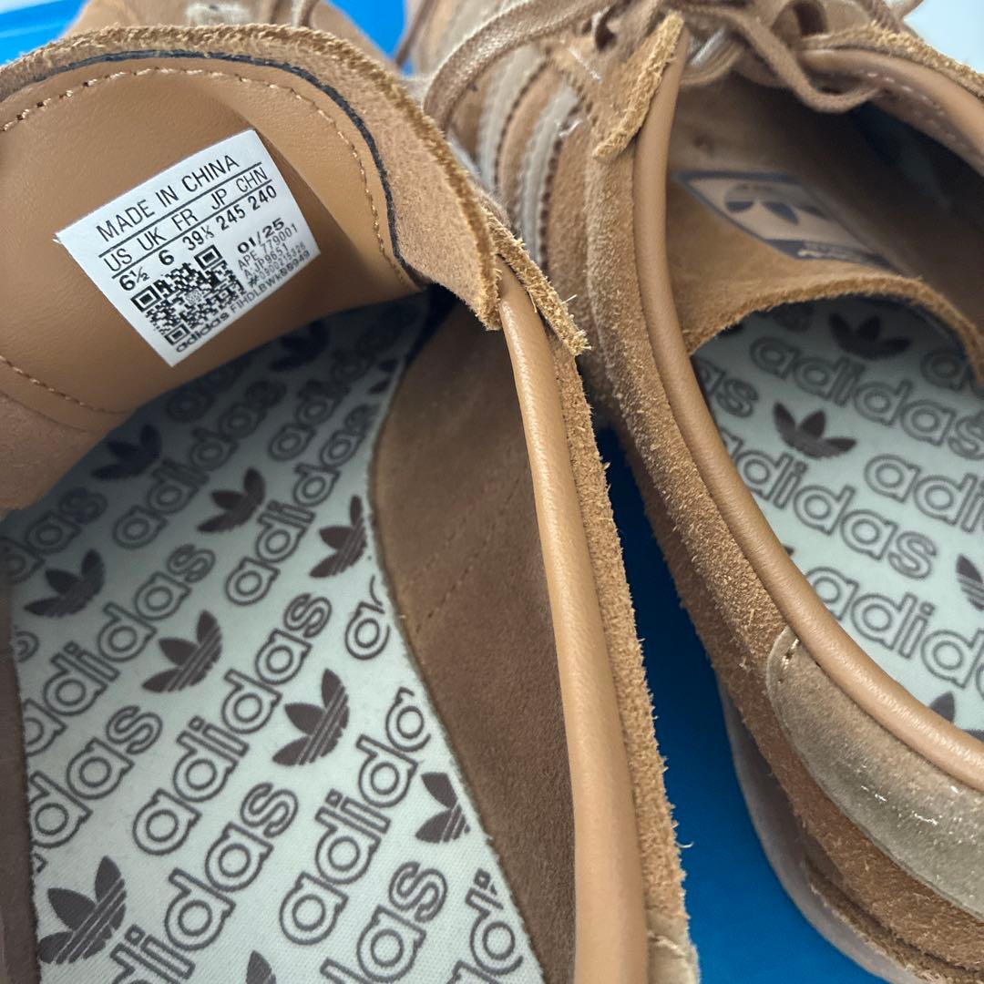 アディダス　タバコ　tobbacco 24.5 美品