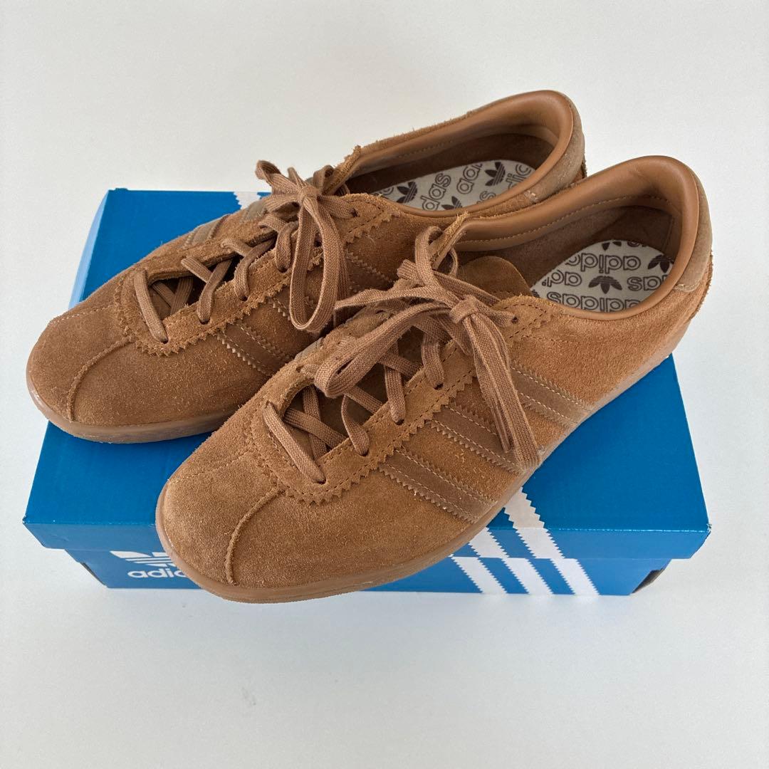 アディダス　タバコ　tobbacco 24.5 美品