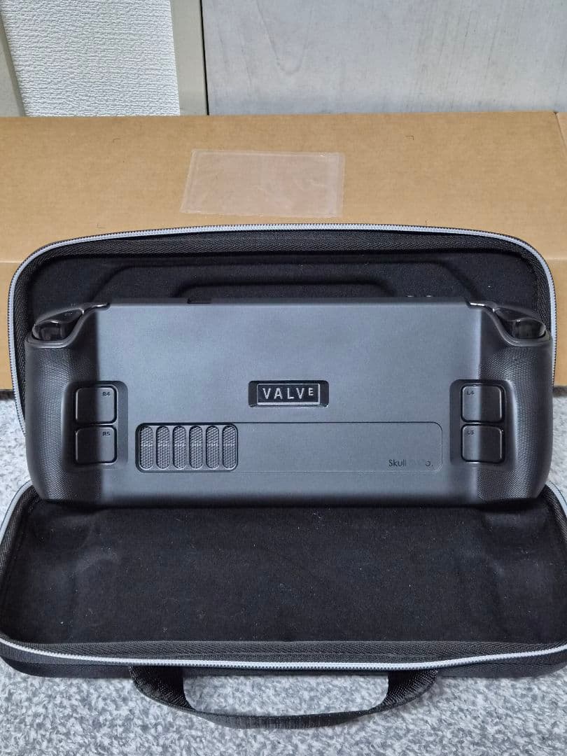 美品 SteamDeck OLED 512GB ケース付き