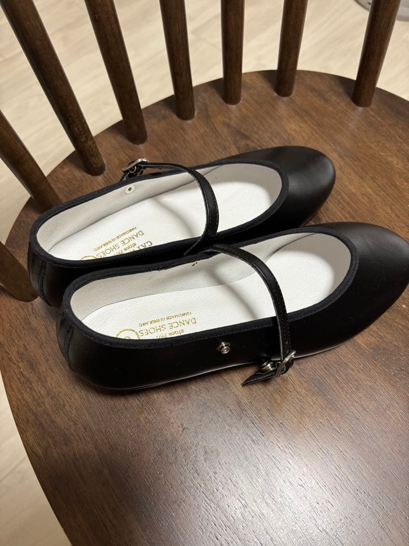 キャットワース パンプス