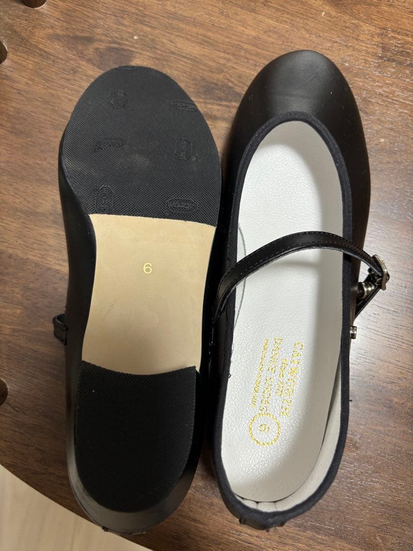 キャットワース パンプス