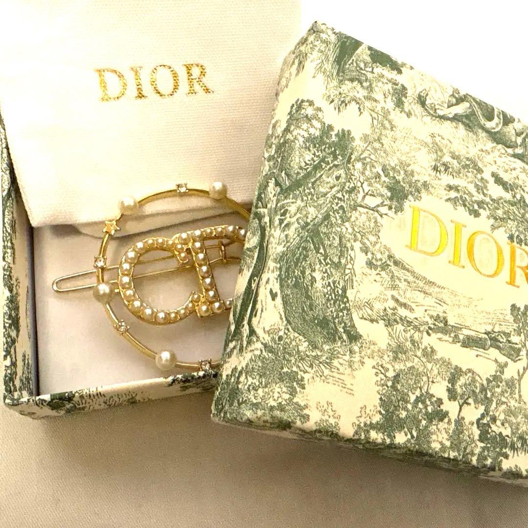 Dior パール装飾 ヘアピン