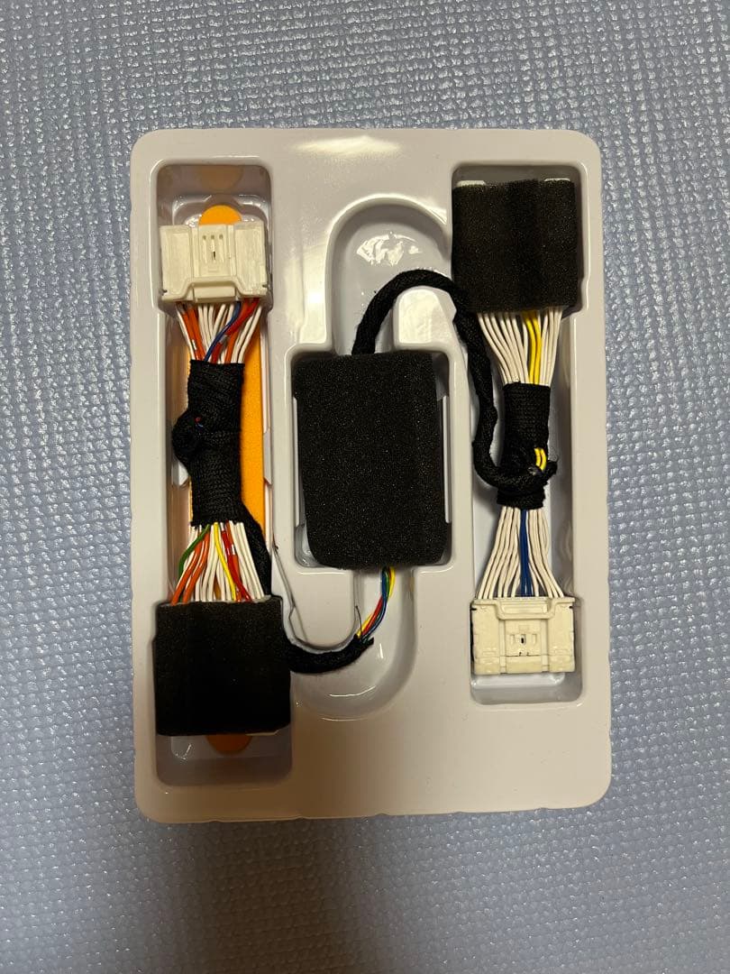 ハリアー改良後用TV&ナビキャンセラー TVキット 走行中視聴 ナビ操作