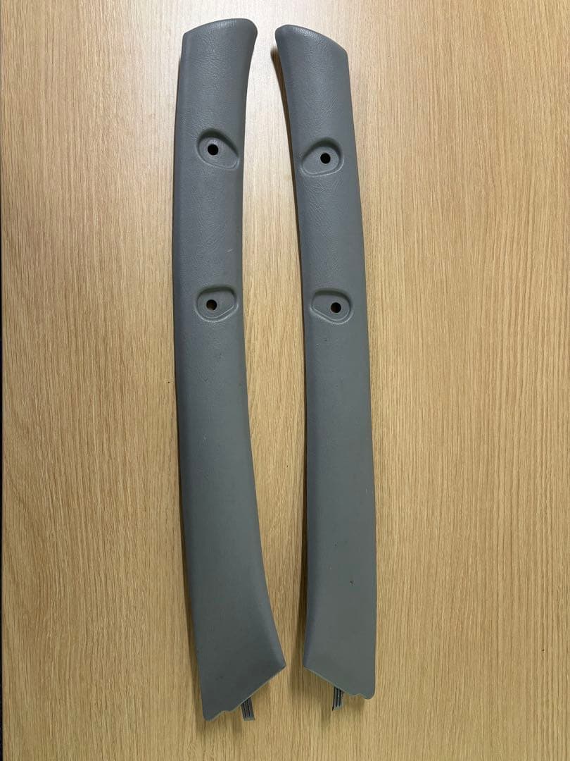 ダイハツ　アトレーAピラーカバー