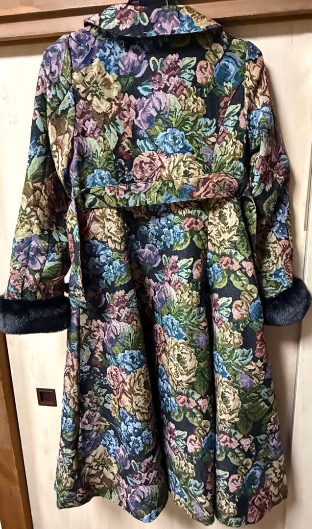 新品　ノエルドメモワール ゴブラン　コート　Mサイズ　ブラック　クラロリ　くる実