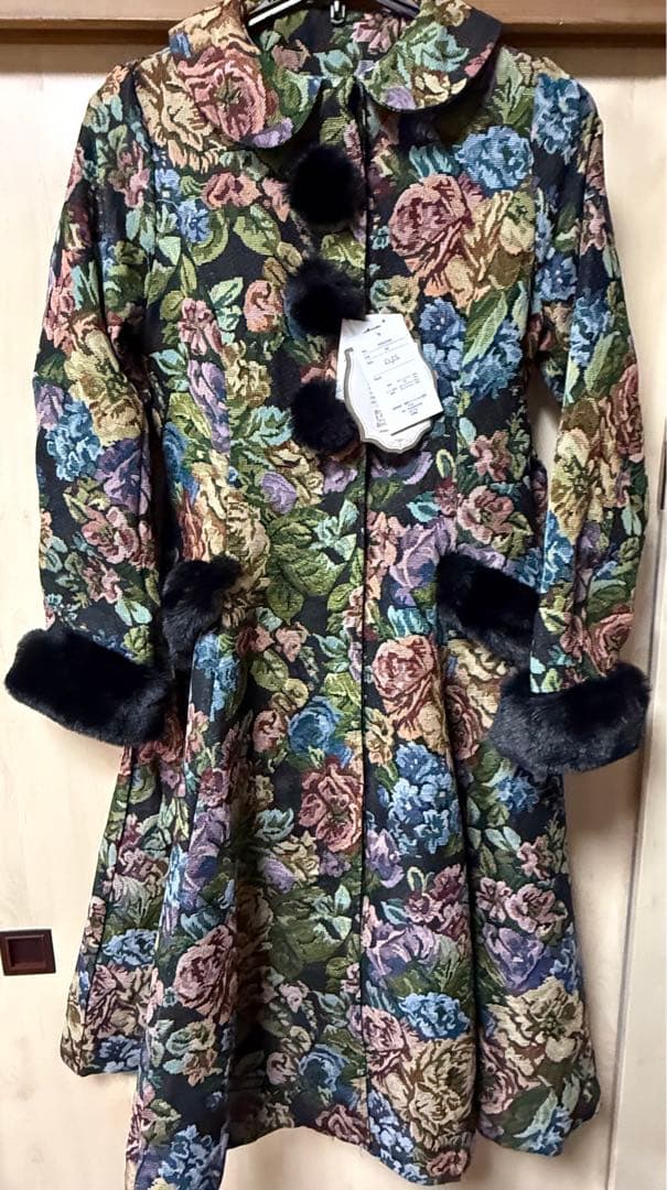 新品　ノエルドメモワール ゴブラン　コート　Mサイズ　ブラック　クラロリ　くる実