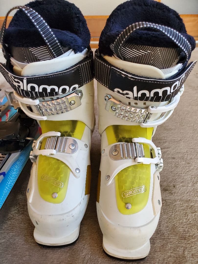 salomonカービング141ブーツ24～24.5ストック　セット