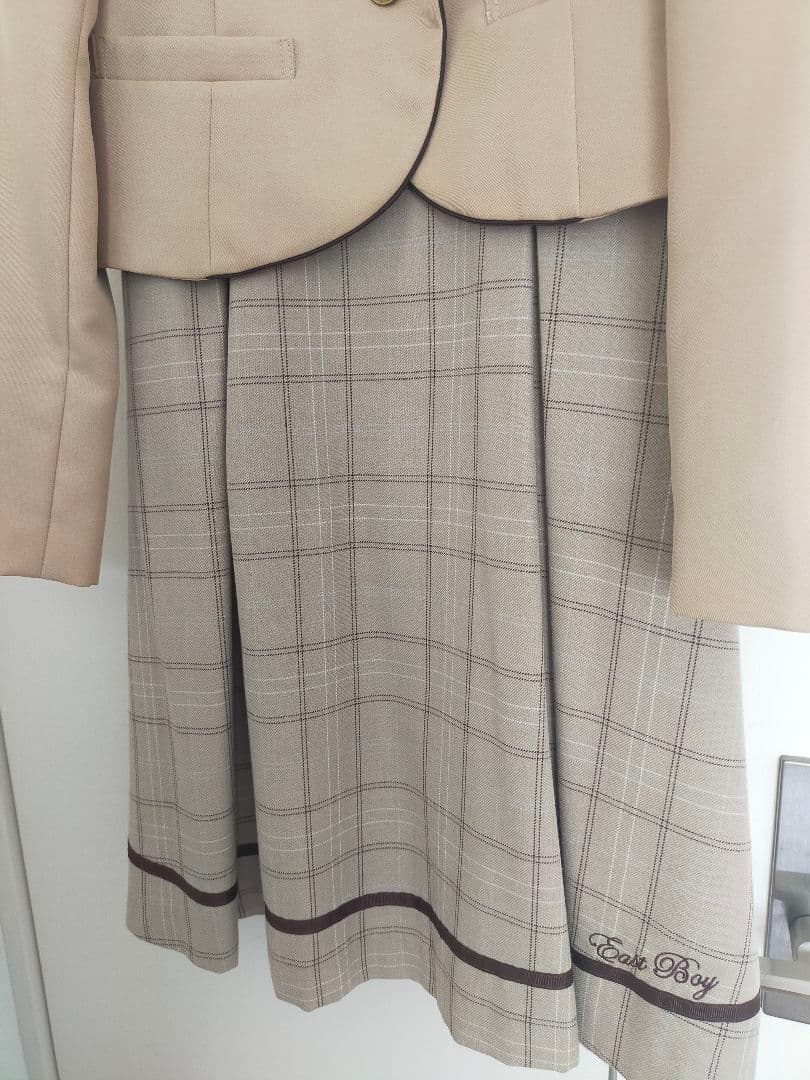 【美品】イーストボーイ　卒服　卒業式　160　フォーマルワンピース　ベージュ