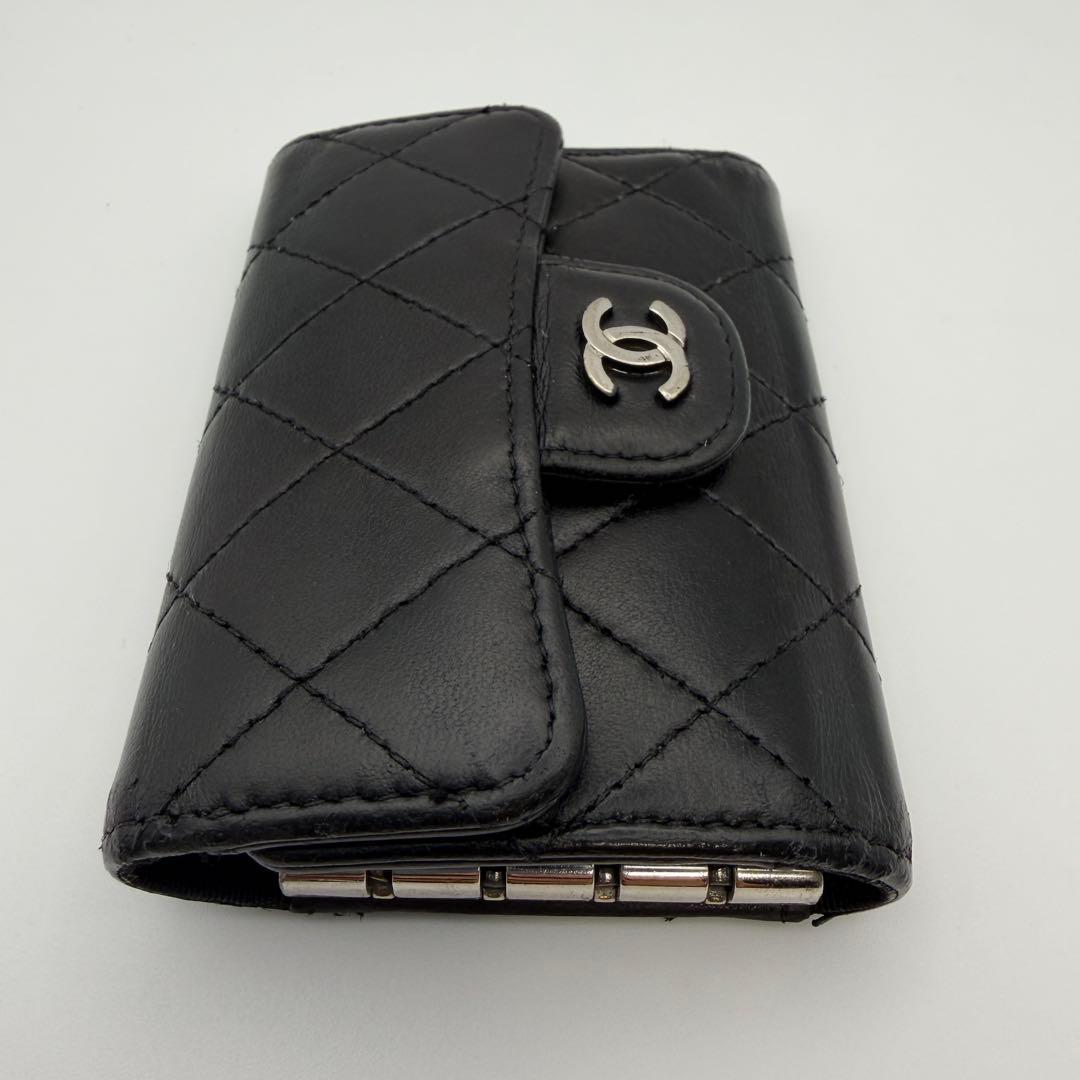 CHANEL シャネル　マトラッセ　4連キーケース　シルバー金具