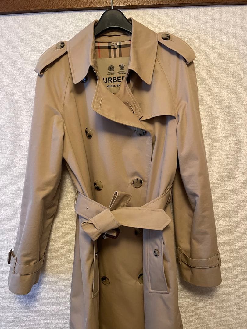 BURBERRY ロング ウォータールーヘリテージ トレンチコート　バーバリー