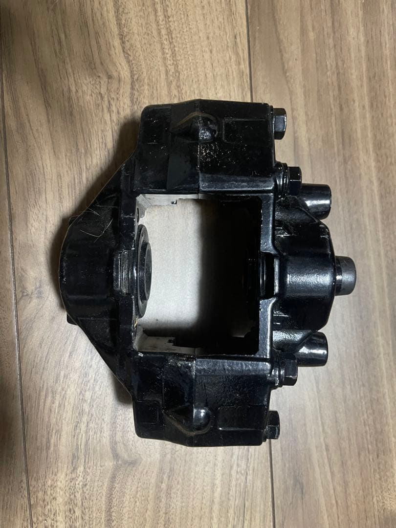 E*3様 スカイラインECR33リアブレードキャリパー