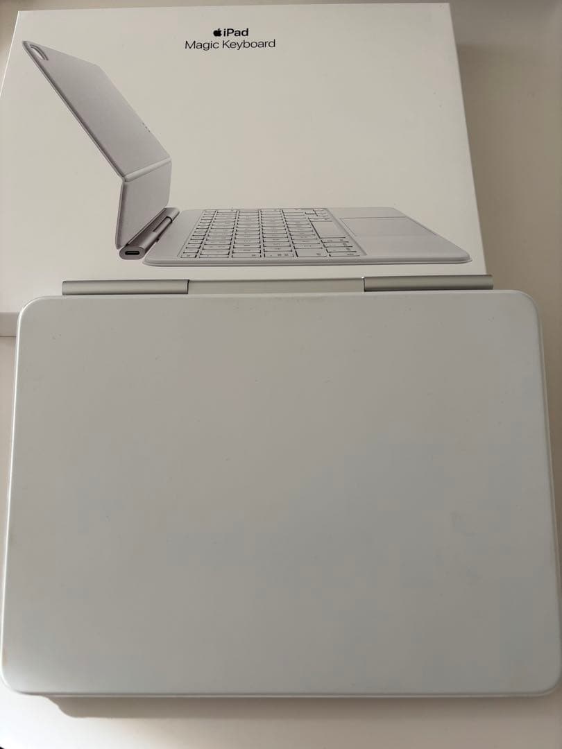 iPad Magic Keyboard 日本語配列 ホワイト
