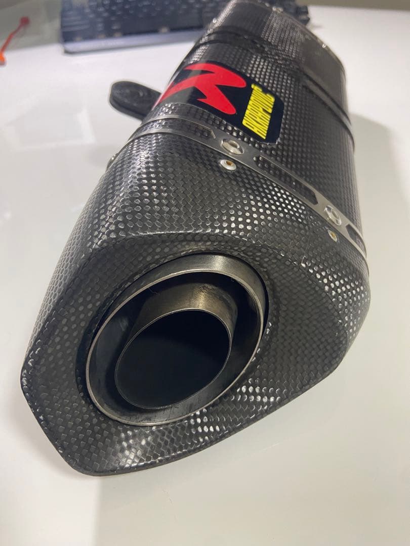 KTM DUKE RC 125 250 390 AKRAPOVICマフラー