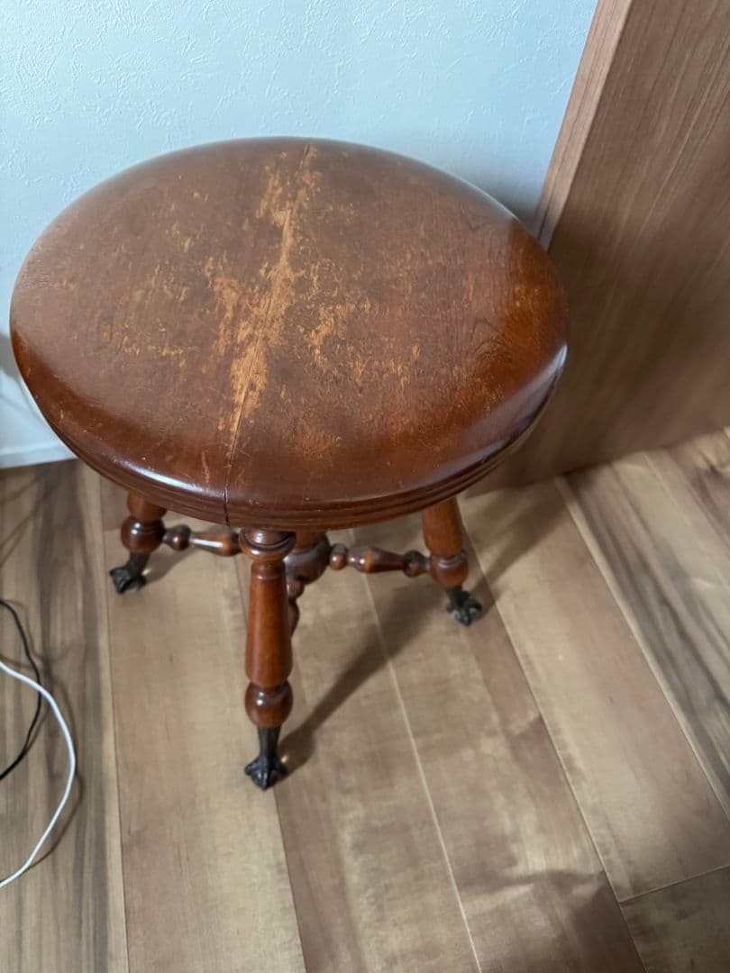 ヴィンテージ 木製スツール 動物の足デザイン