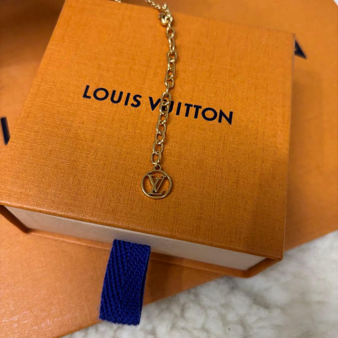 LOUIS VUITTON ネックレス LVアイコニック
