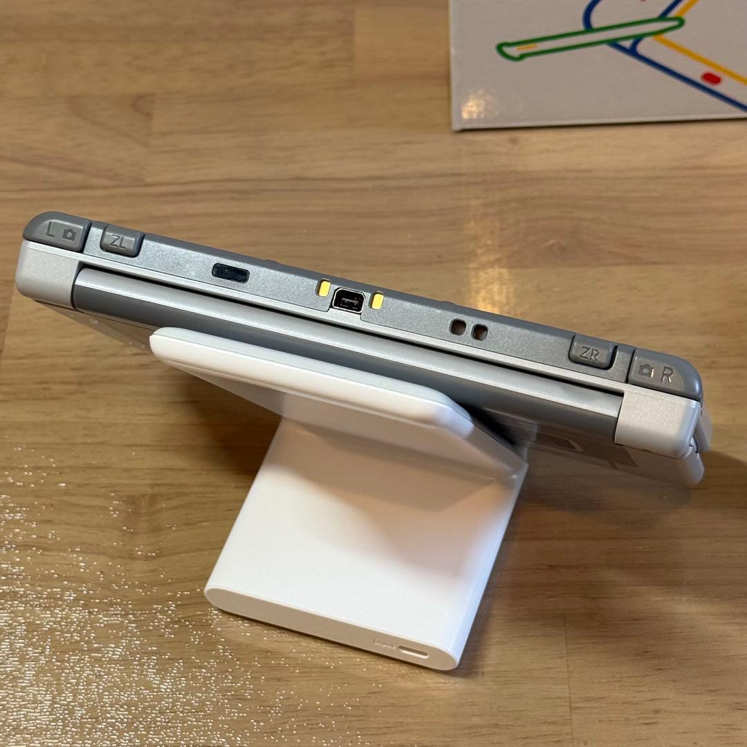 6-114 Newニンテンドー3DS LL スーパーファミコン エディション