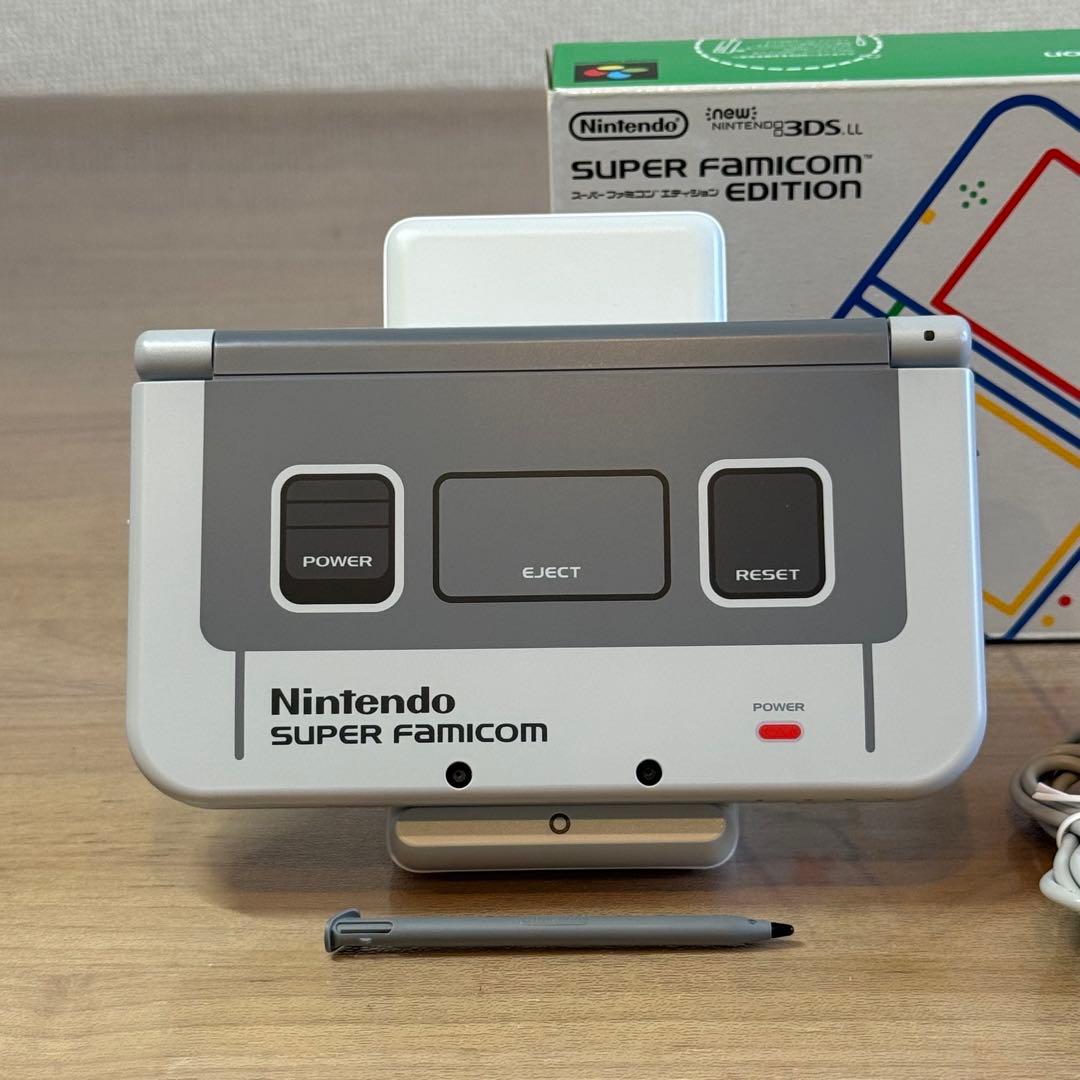 6-114 Newニンテンドー3DS LL スーパーファミコン エディション