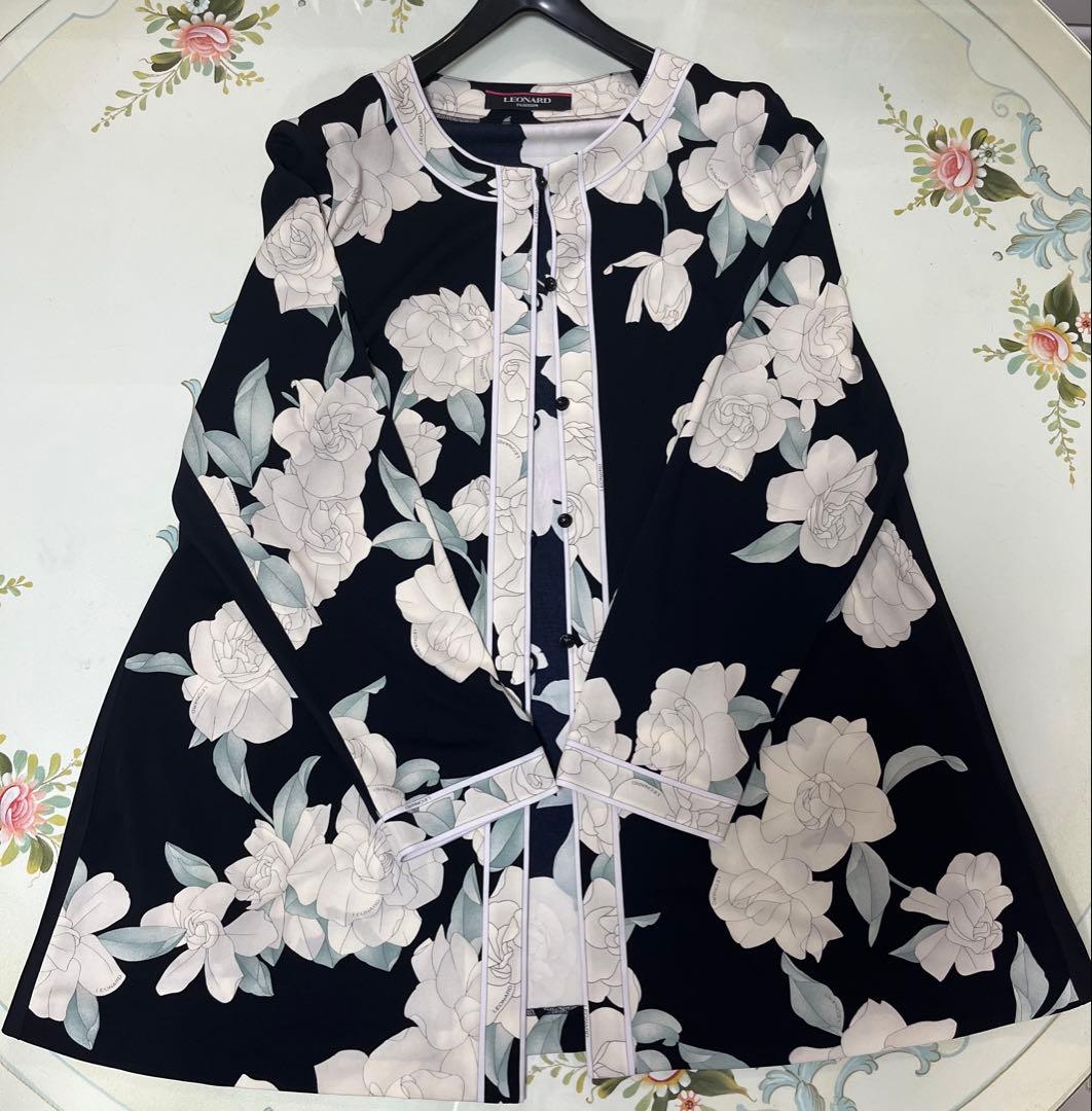 レオナール総柄カンカンカーディガン