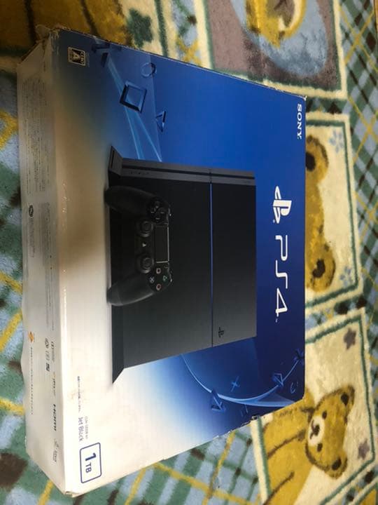 Nintendo Switch PlayStation 4 1T