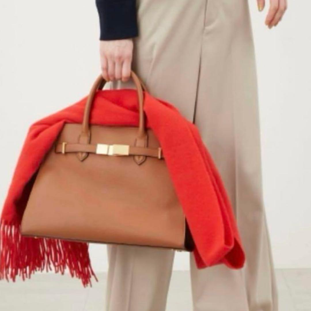 [Mila Owen]ベルト付 ブラウンレザー ハンドバッグ A4サイズ