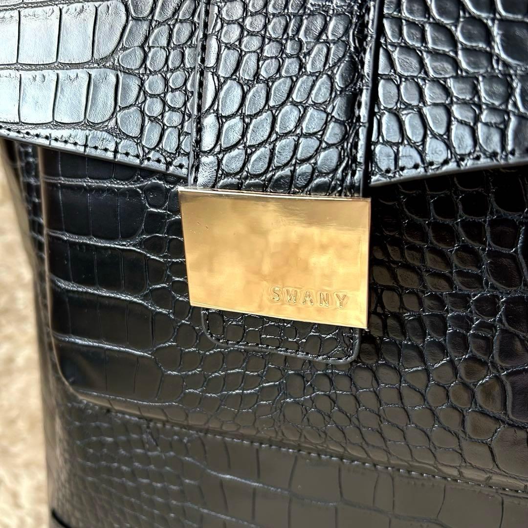 【専用ページ】新品未使用　SWANY スワニー　クロコ調4輪キャリーストッパー付