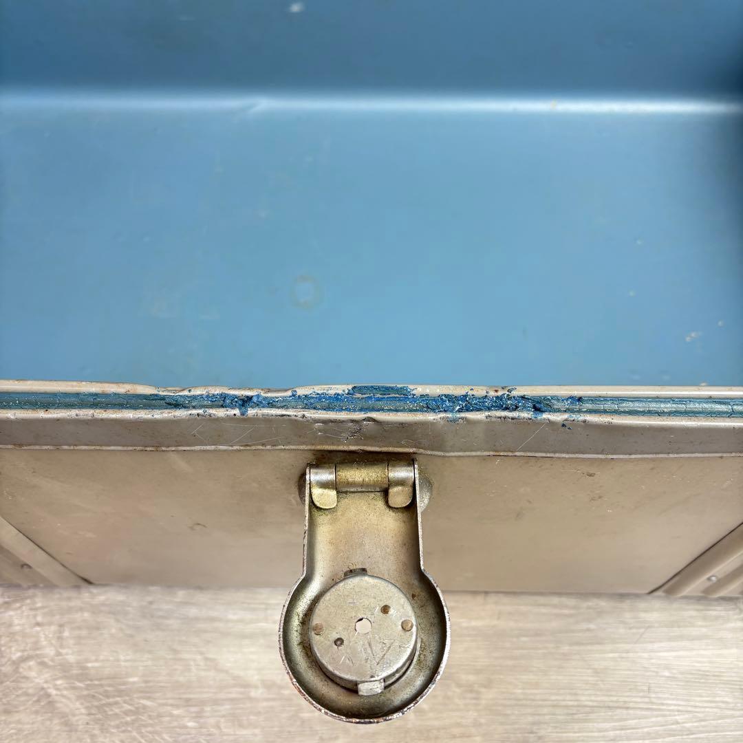 【ヴィンテージ】アルミ大型トランク 船トランク ケース インダストリアル 三越