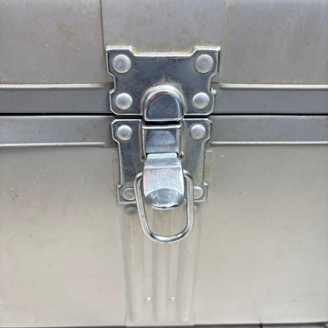 【ヴィンテージ】アルミ大型トランク 船トランク ケース インダストリアル 三越