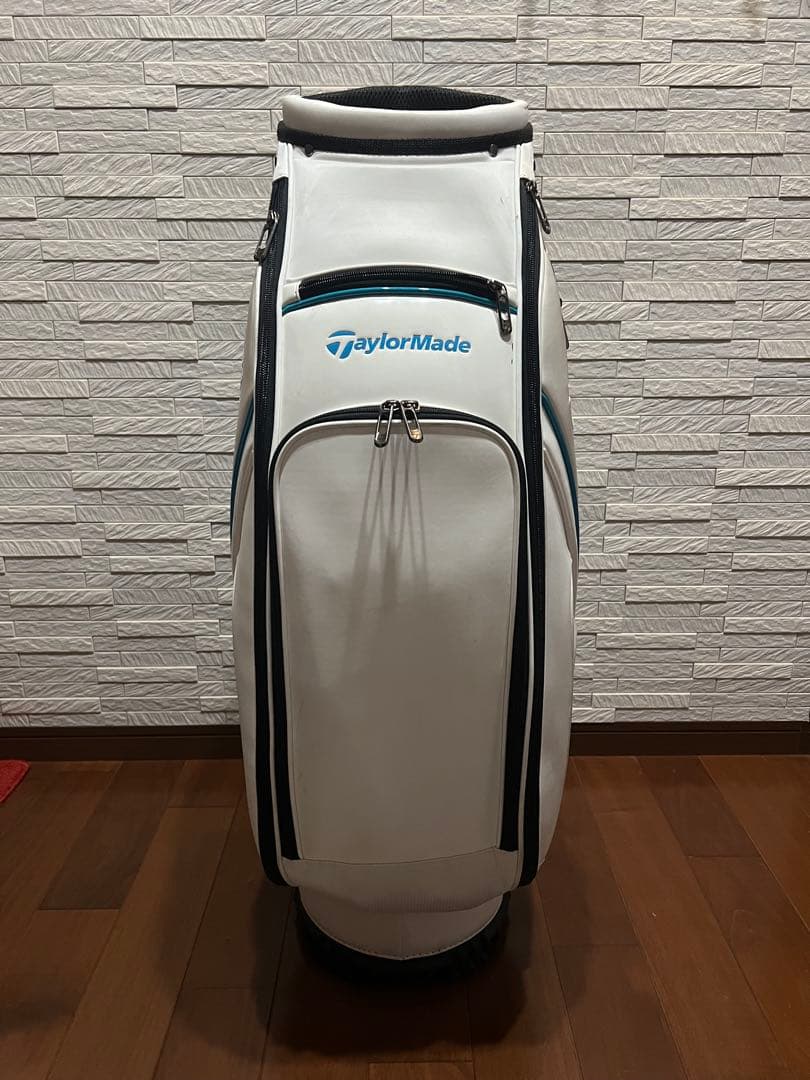 テーラーメイド　キャディバッグ