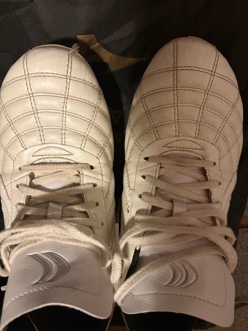 ヤスダ　サッカースパイク 27.0