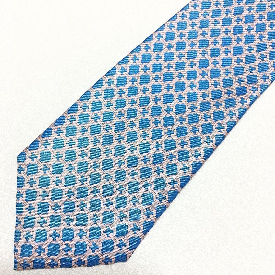 未使用級 エルメス HERMES ネクタイ シルク ブルー ペールピンク 総柄