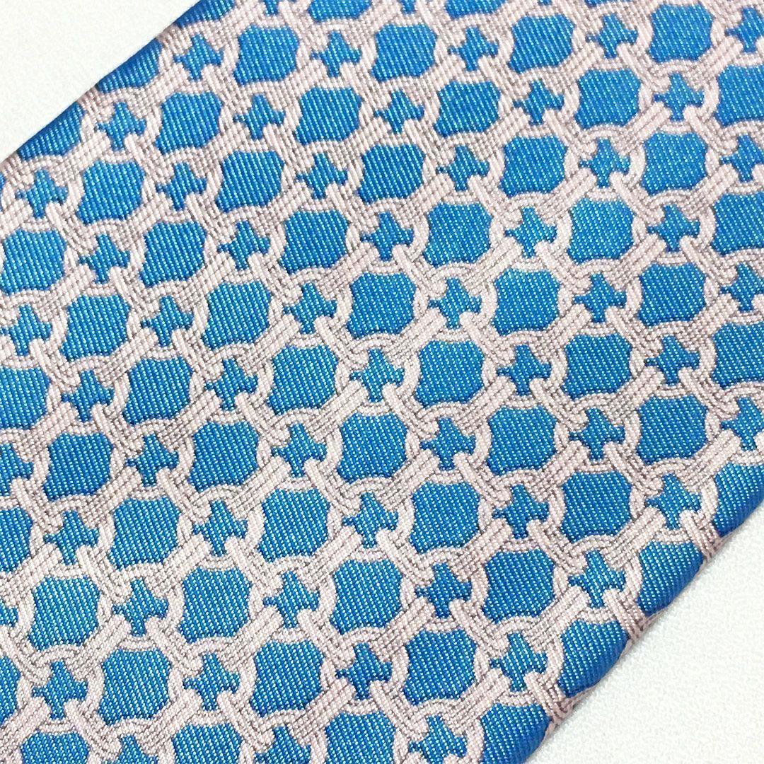 未使用級 エルメス HERMES ネクタイ シルク ブルー ペールピンク 総柄