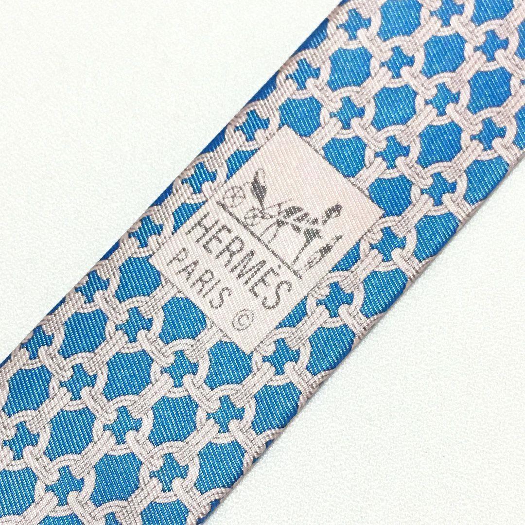 未使用級 エルメス HERMES ネクタイ シルク ブルー ペールピンク 総柄