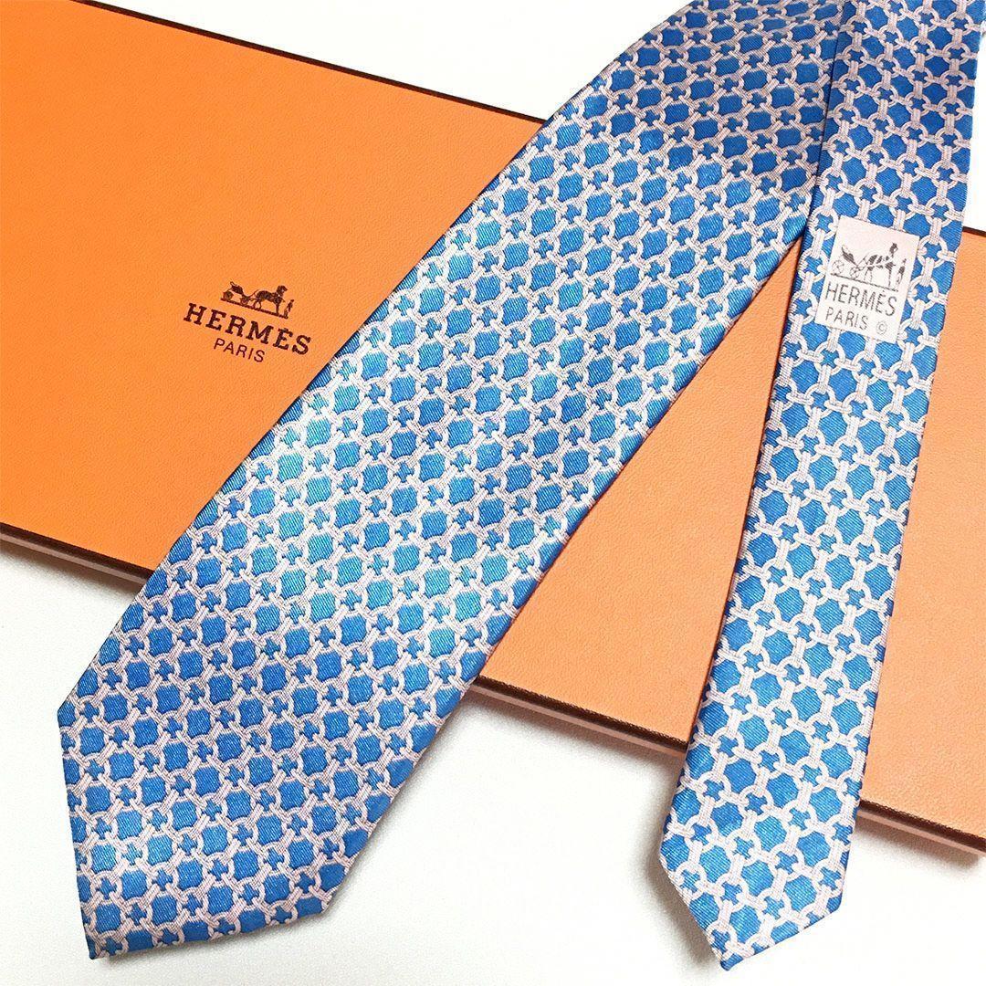 未使用級 エルメス HERMES ネクタイ シルク ブルー ペールピンク 総柄