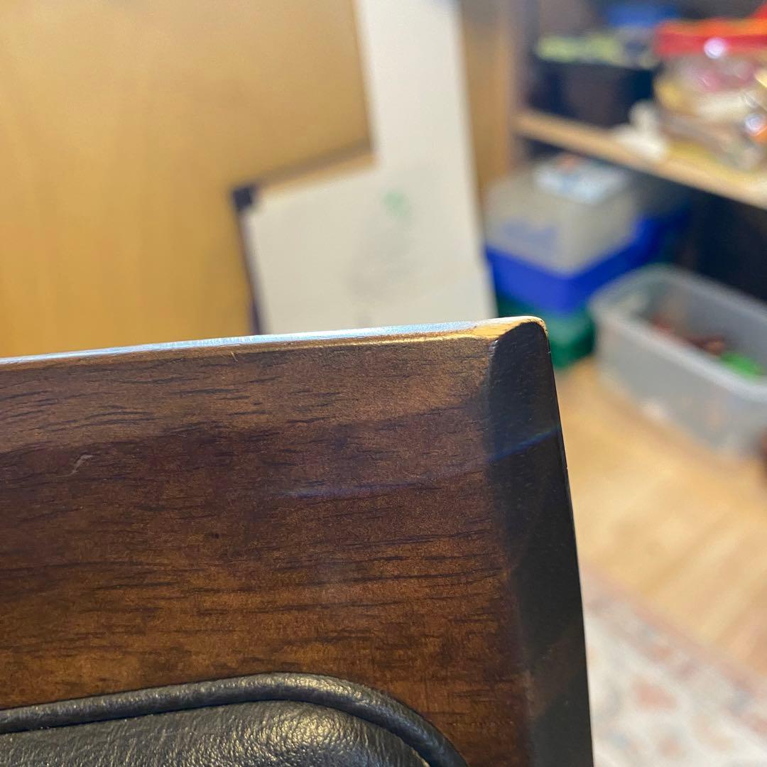 カリモク　direttore 肘付きダイニングチェア