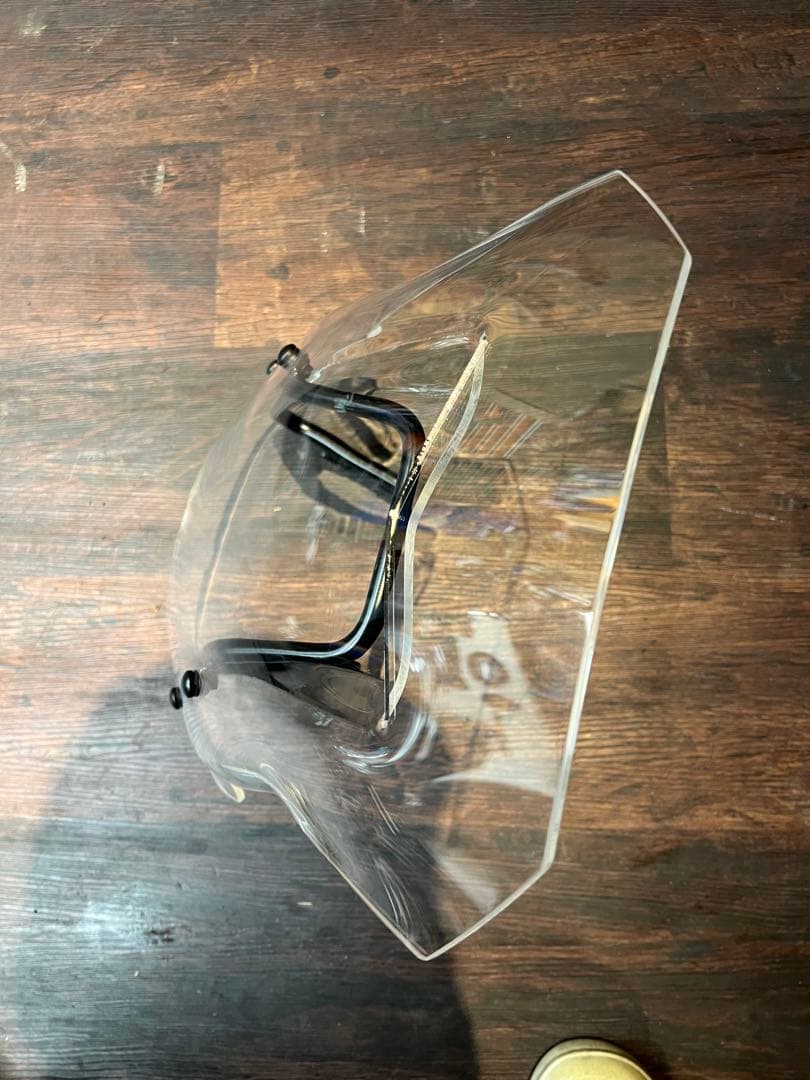 トライアンフストリートスクランブラー　unit garage ウィンドスクリーン