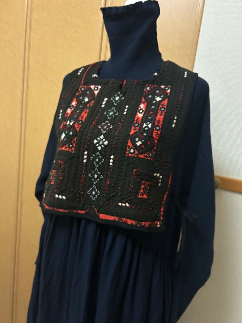 バロチベスト（バロチ刺繍）