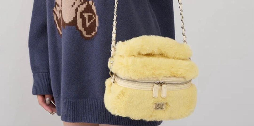 【新品未開封】フェイクファーショルダーミニバッグ　YEL　イエロー