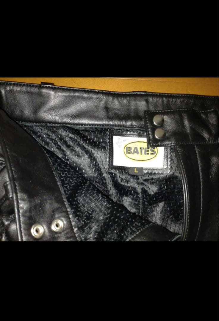 BATES ベイツ レザーパンツ L 本革　パッテッド